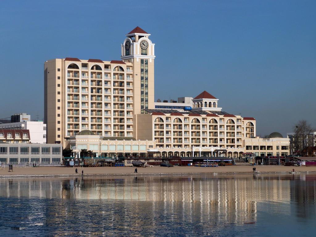 Holiday Inn Sea View Qinhuangdao Dış mekan fotoğraf